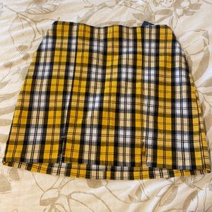 NWT Hollister Yellow Checkered Skirt